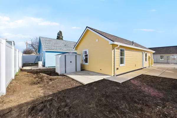 Medford, OR 97501,211 New Spirit WAY #Lot 22