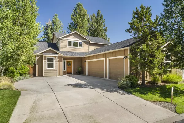 1642 Hill AVE, Sisters, OR 97759