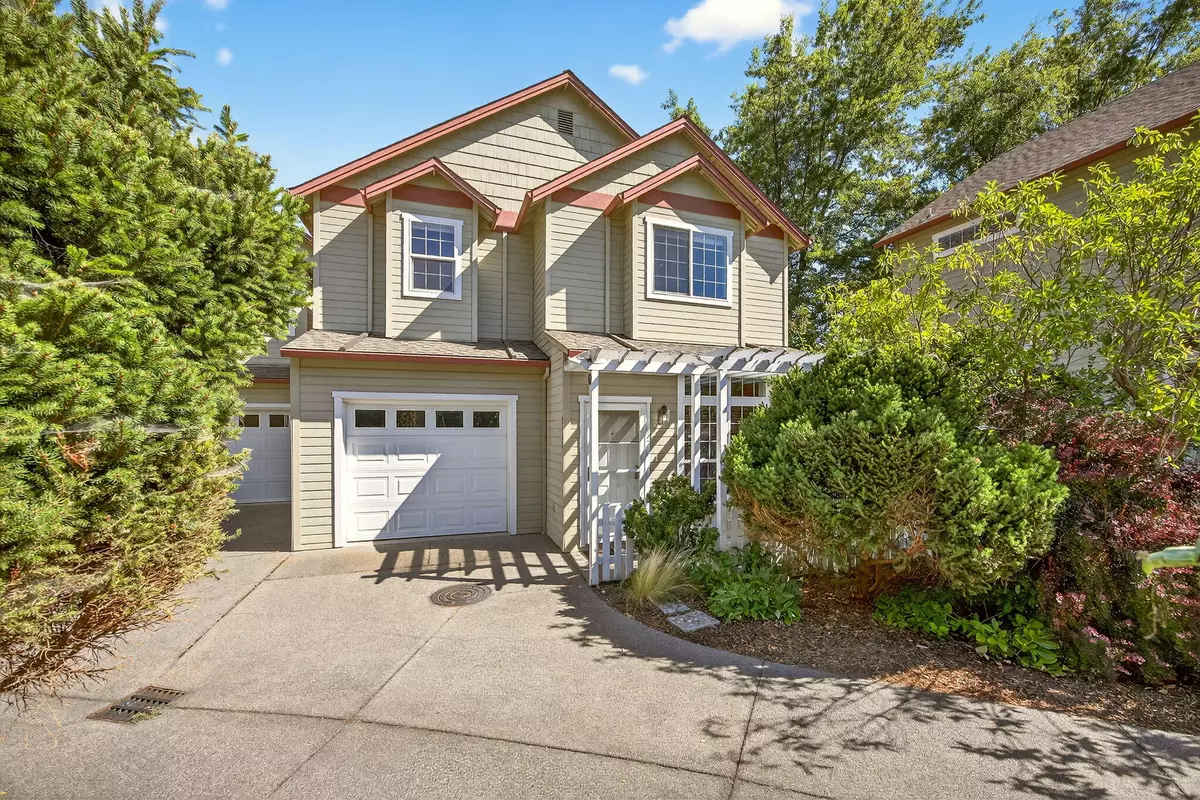 Ashland, OR 97520,2130 Siskiyou BLVD