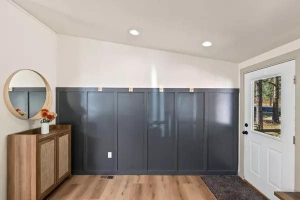 Bend, OR 97702,19700 Baker RD