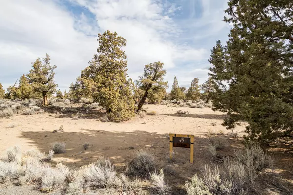 Bend, OR 97701,65650 Pronghorn Estates DR #Lot 28