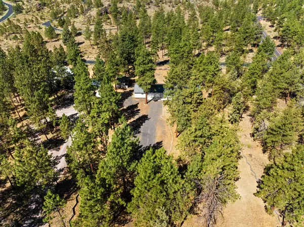 Sisters, OR 97759,70127 Appaloosa DR