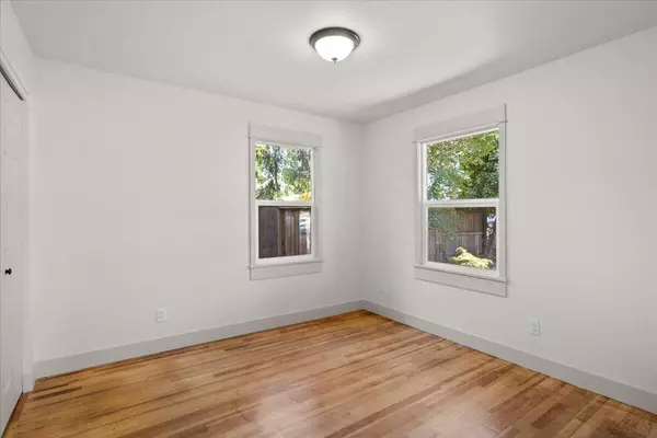 Grants Pass, OR 97526,507 I ST