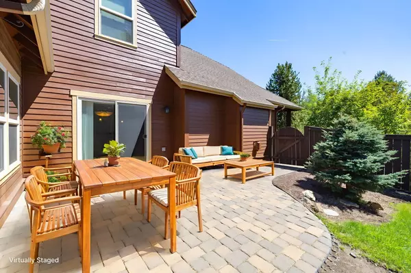 Bend, OR 97702,61441 Linton LOOP