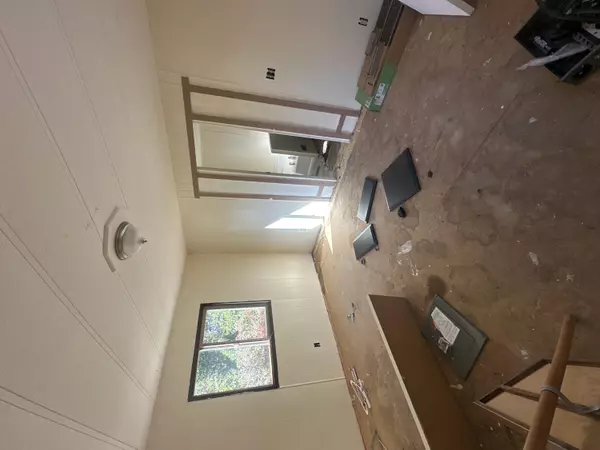 Kerby, OR 97531,24542 Redwood HWY #38