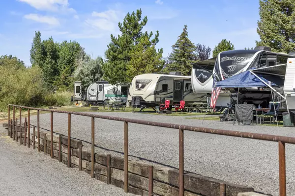 Chiloquin, OR 97624,200 Williamson River DR