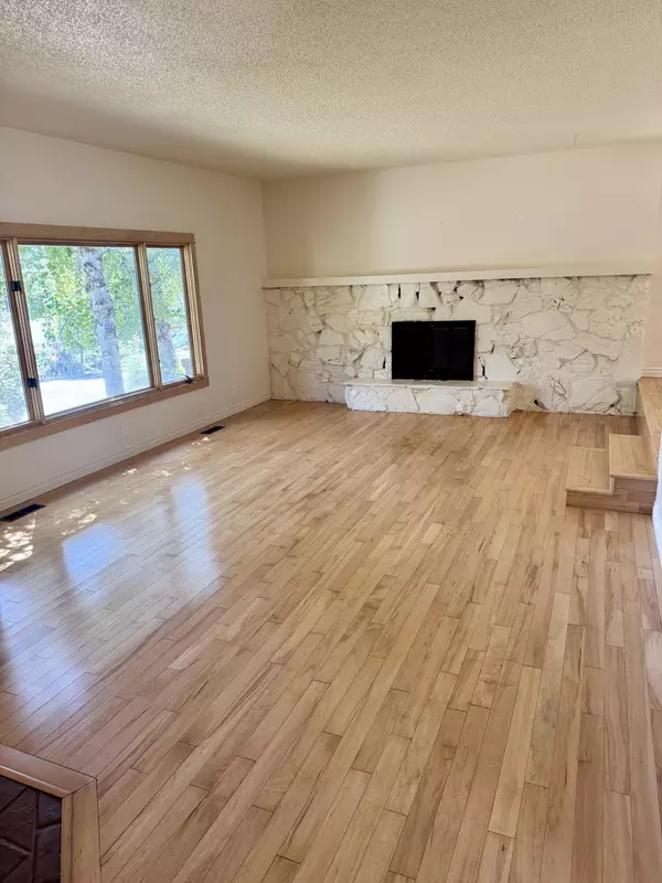 Klamath Falls, OR 97601,1985 Benson AVE