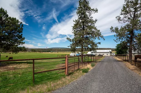 Sisters, OR 97759,71275 Holmes RD