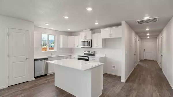 Medford, OR 97501,2713 Addysen Pk WAY