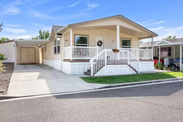 10 South Stage RD #SPC 72, Medford, OR 97501