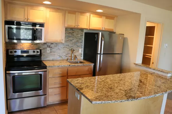 Bend, OR 97702,18575 Century DR #221