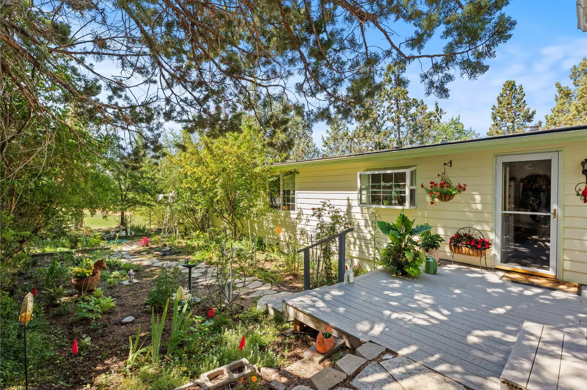 Bend, OR 97701,20709 Farenuff PL #74