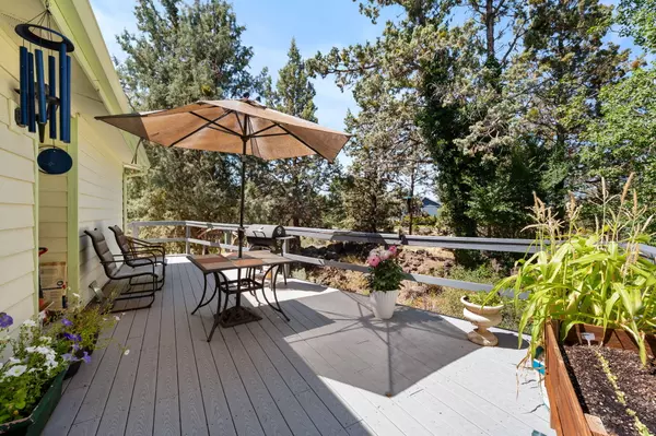 Bend, OR 97701,20709 Farenuff PL #74