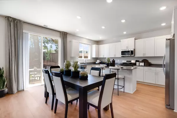 Bend, OR 97701,63233 Carly Ln