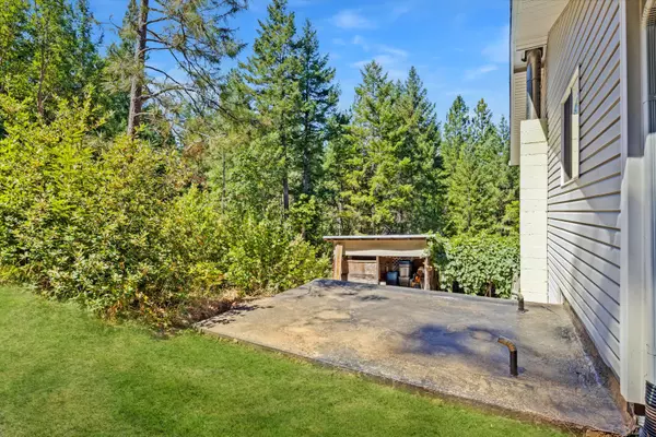 Glendale, OR 97442,162 Hamilton Heights LN