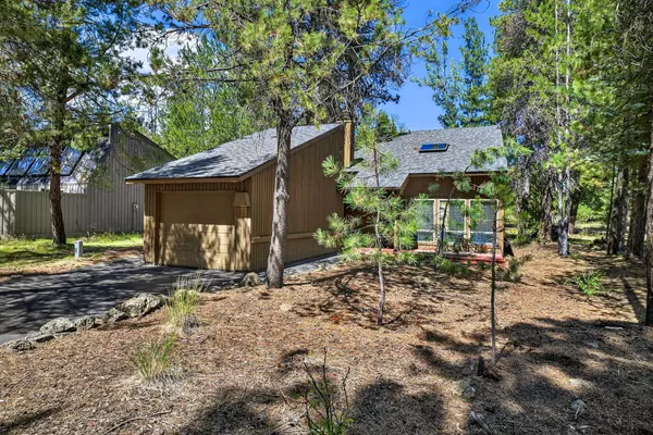 Sunriver, OR 97707,57550 Lark LN