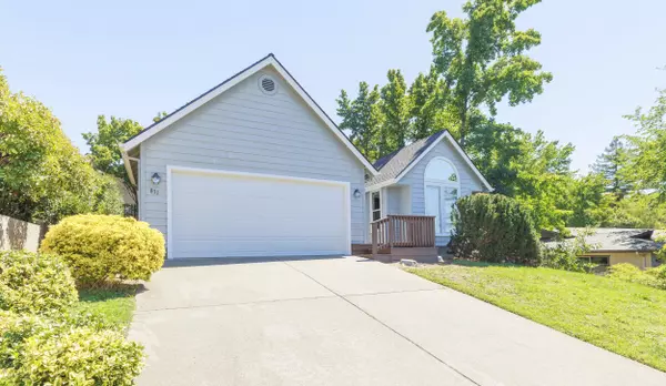 Grants Pass, OR 97526,831 Piedmont AVE