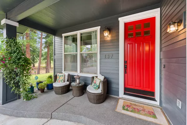 Bend, OR 97703,137 Outlook Vista DR