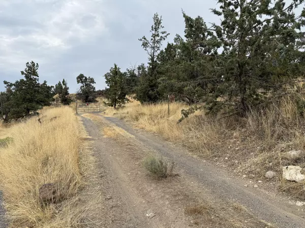 Terrebonne, OR 97760,8590 3rd ST