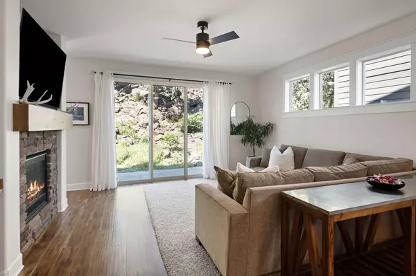 Bend, OR 97701,63089 Dakota DR