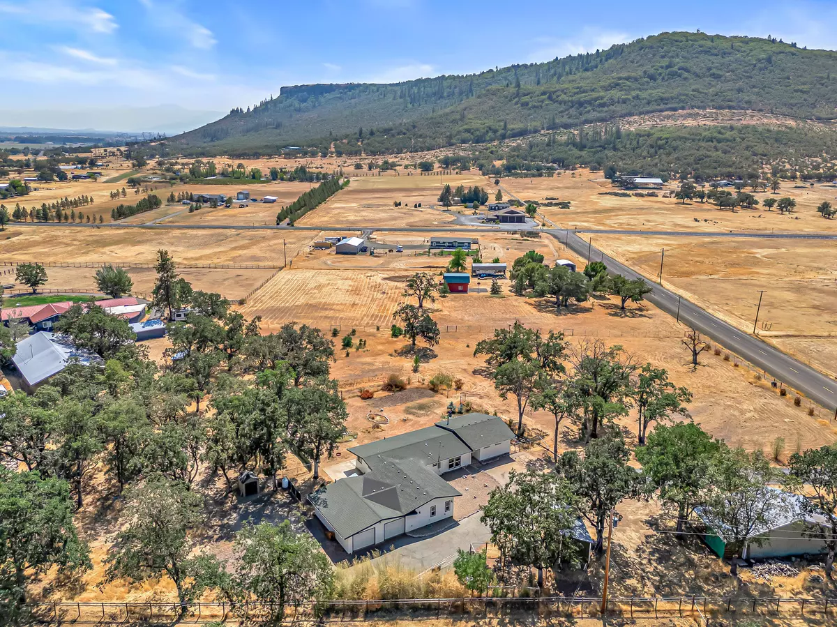 Central Point, OR 97502,11162 Duggan RD