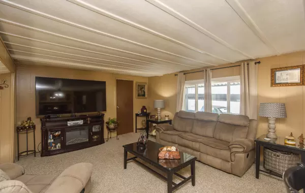 Jacksonville, OR 97530,1055 N Fifth ST #28