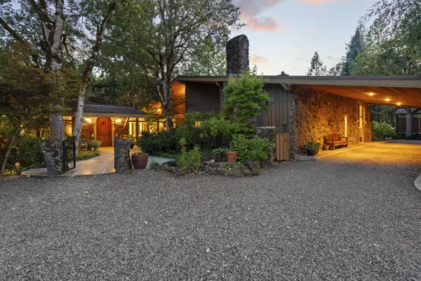 Eagle Point, OR 97524,2871 Cobleigh RD