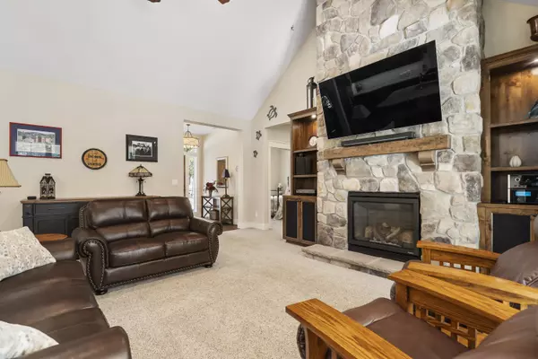 La Pine, OR 97739,16203 Lava DR