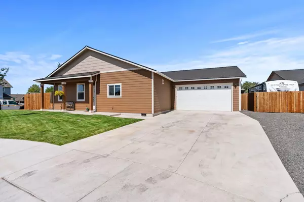 Madras, OR 97741,521 Morgan CT