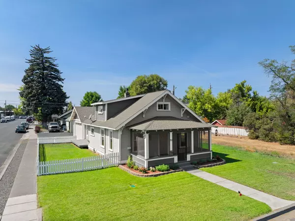 Redmond, OR 97756,153 3rd ST