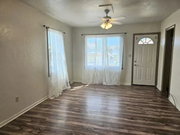 Klamath Falls, OR 97603,4230 Frieda AVE