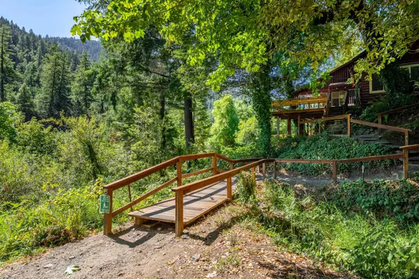 Agness, OR 97406,7800 Rogue River