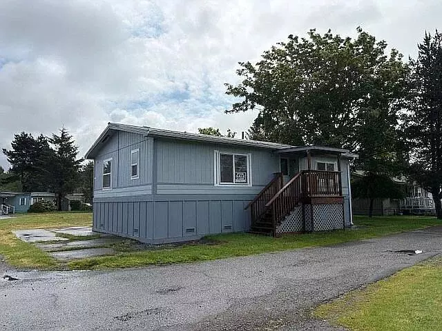 Seaside, OR 97138,2657 Highway 101 #42