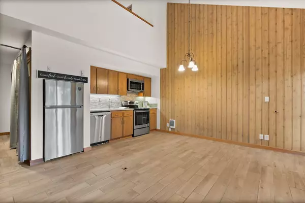 Bend, OR 97702,19717 Mount Bachelor DR #252