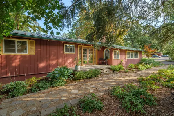 Rogue River, OR 97537,57 Matney LN