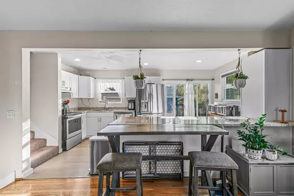 Medford, OR 97501,923 Jasper ST