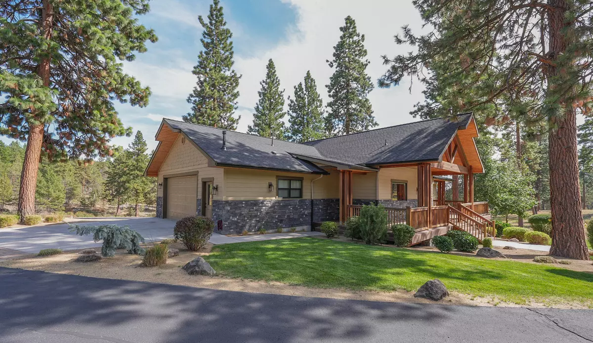 Klamath Falls, OR 97601,1073 Timber Ridge LOOP