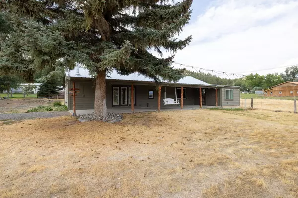 Prineville, OR 97754,1130 Barnes RD
