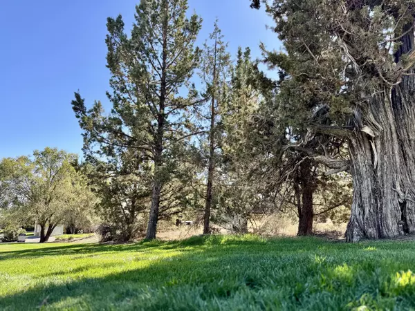 Redmond, OR 97756,34th CT #Lot #62