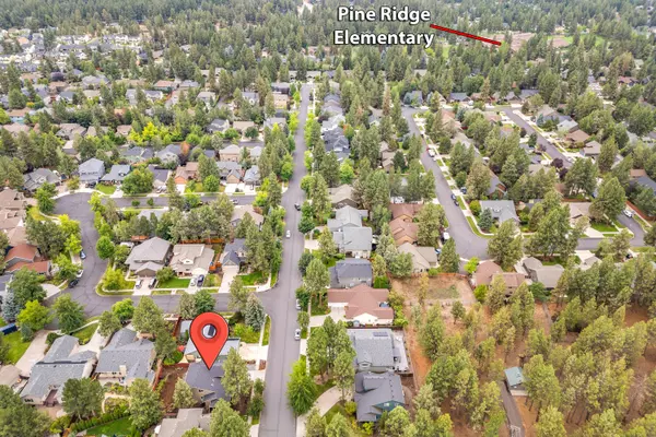 Bend, OR 97702,19889 Powers RD