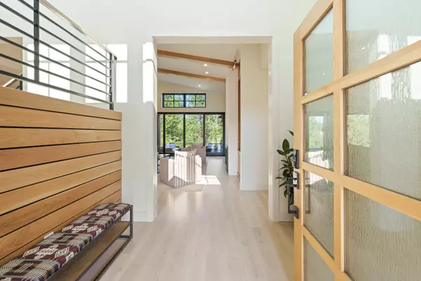 Bend, OR 97703,3018 Tharp AVE