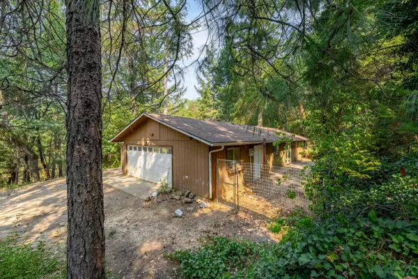 145 Ingalls LN, Wilderville, OR 97543