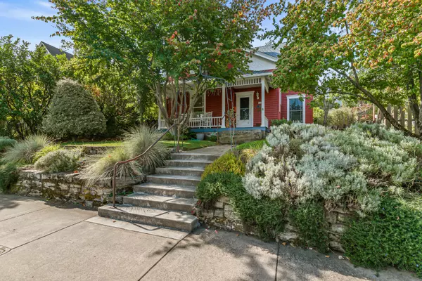 Ashland, OR 97520,478 Siskiyou BLVD