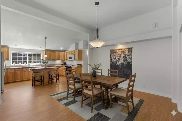 Sisters, OR 97759,269 Wheeler LOOP