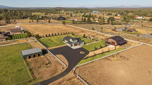 Bend, OR 97703,67276 Gist RD