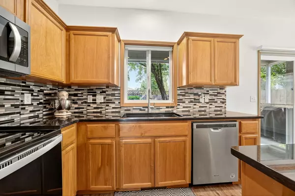 Medford, OR 97501,1673 Alexis WAY