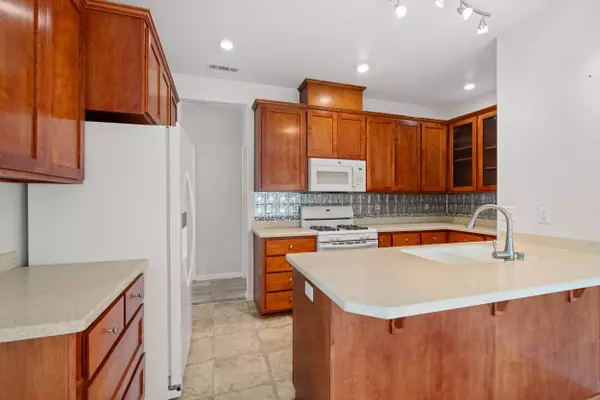 Central Point, OR 97502,156 Lavender LN