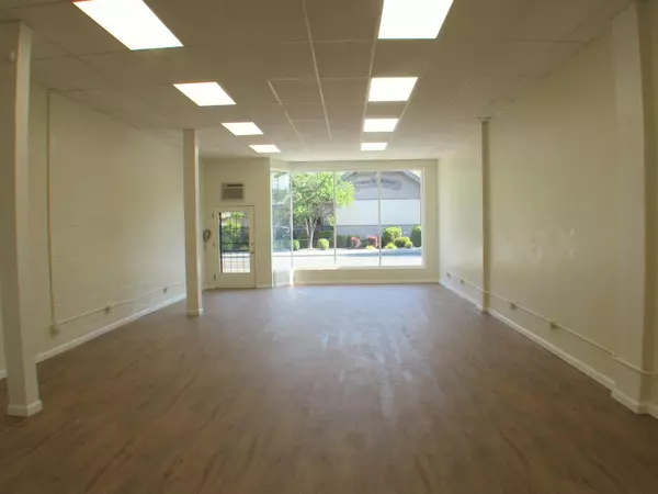 Gold Hill, OR 97525,436 2nd AVE