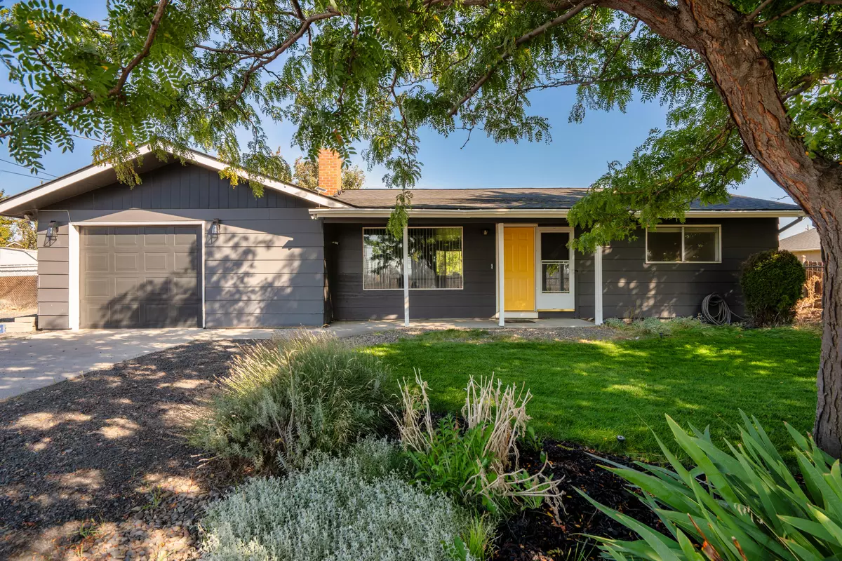 Redmond, OR 97756,664 35th ST