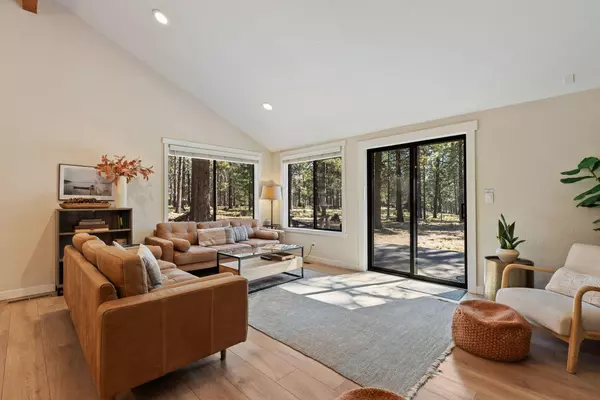 Sunriver, OR 97707,57440 Quartz Mountain LN